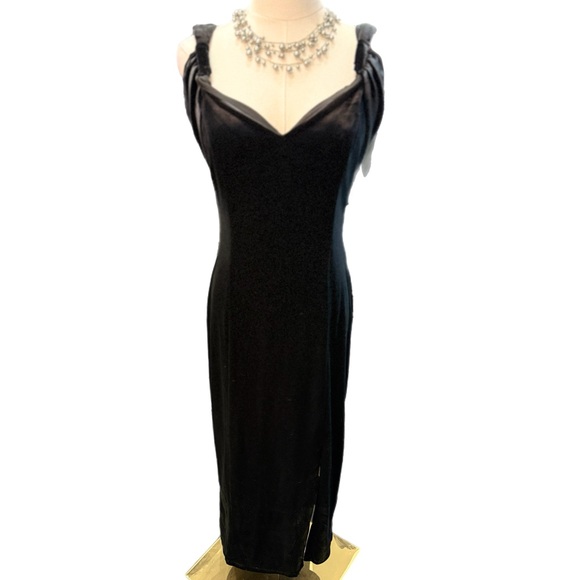 NWT Donna Morgan Solid Black Velvet Sleeveless Cocktail Midi Dress Size 6 - Picture 4 of 12